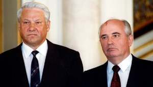 Yeltsin & Gorbachev at the breakup of the Soviet Union. (Credit: FindingDulcinea.com)